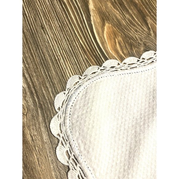 Swan Handmade Center Piece Mat with Hand Crocheted Edges - Picture 5 of 5